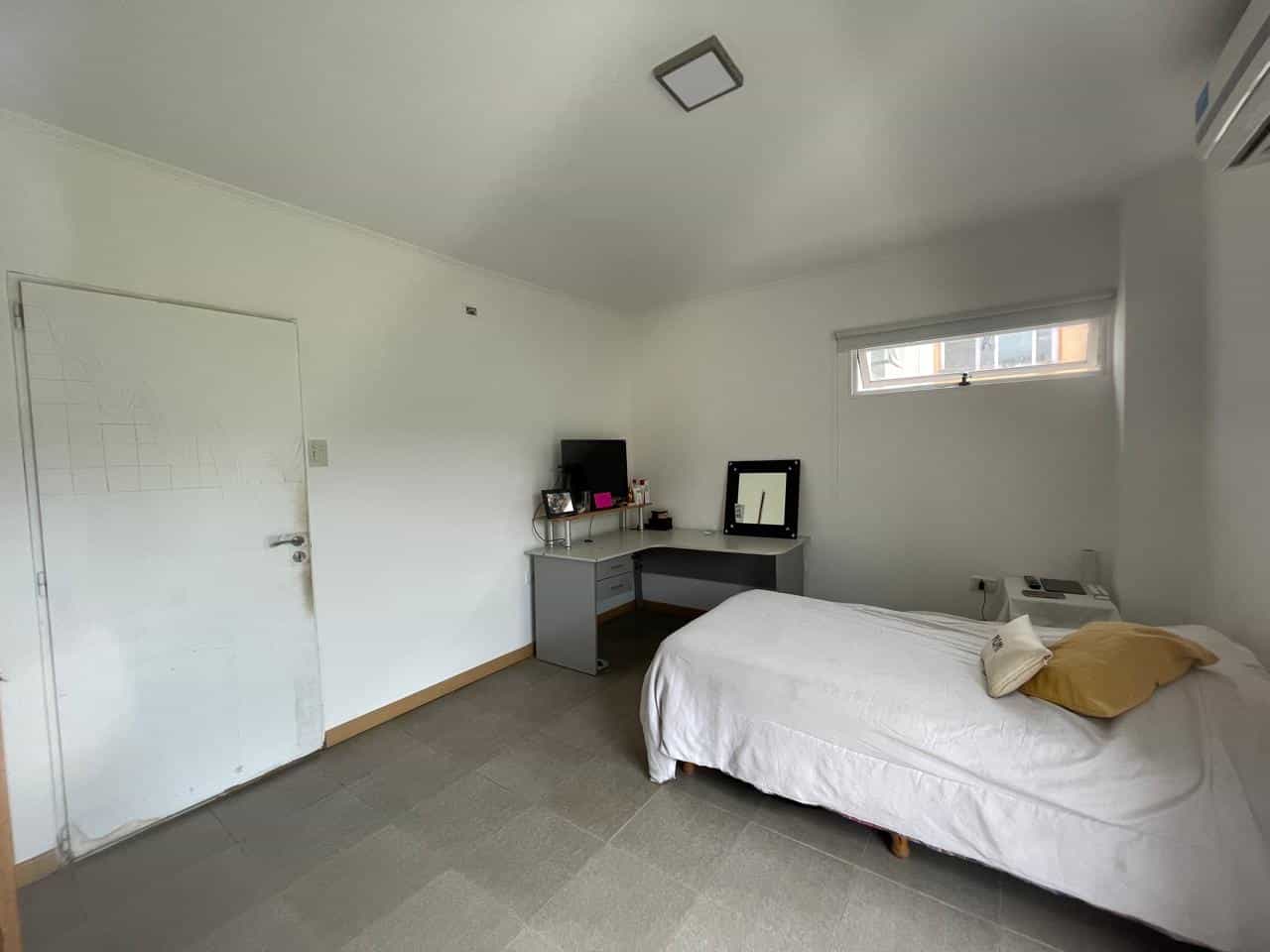 Imagen de la propiedad CASA EN VENTA BARRIO SANTA CANDIDA