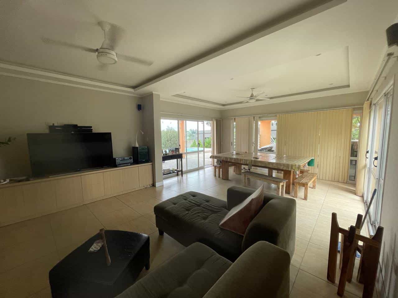 Imagen de la propiedad CASA EN VENTA BARRIO SANTA CANDIDA