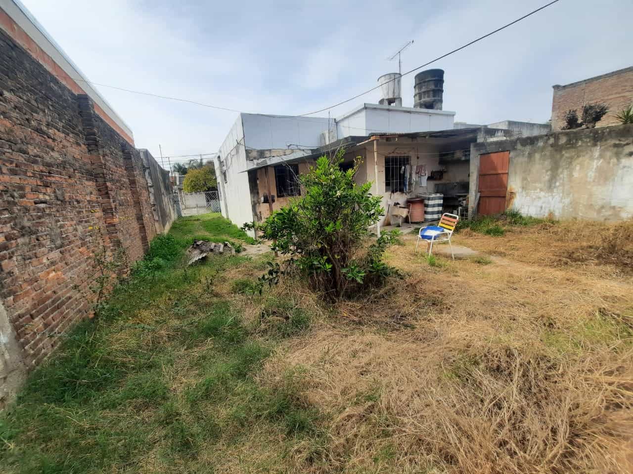 Imagen de la propiedad CASA EN VENTA (APTA CREDITO)