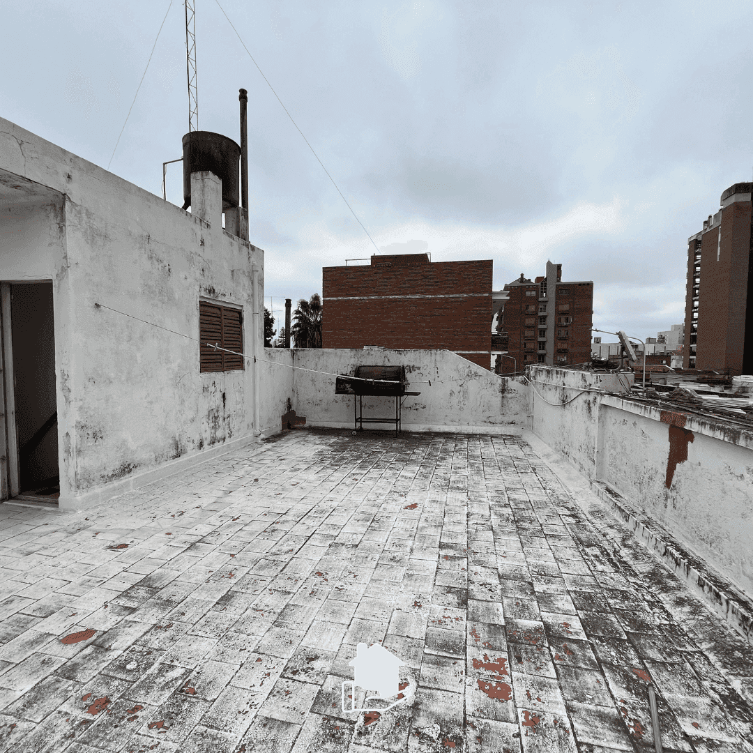 Imagen de la propiedad CASA + LOCAL EN PLENO CENTRO