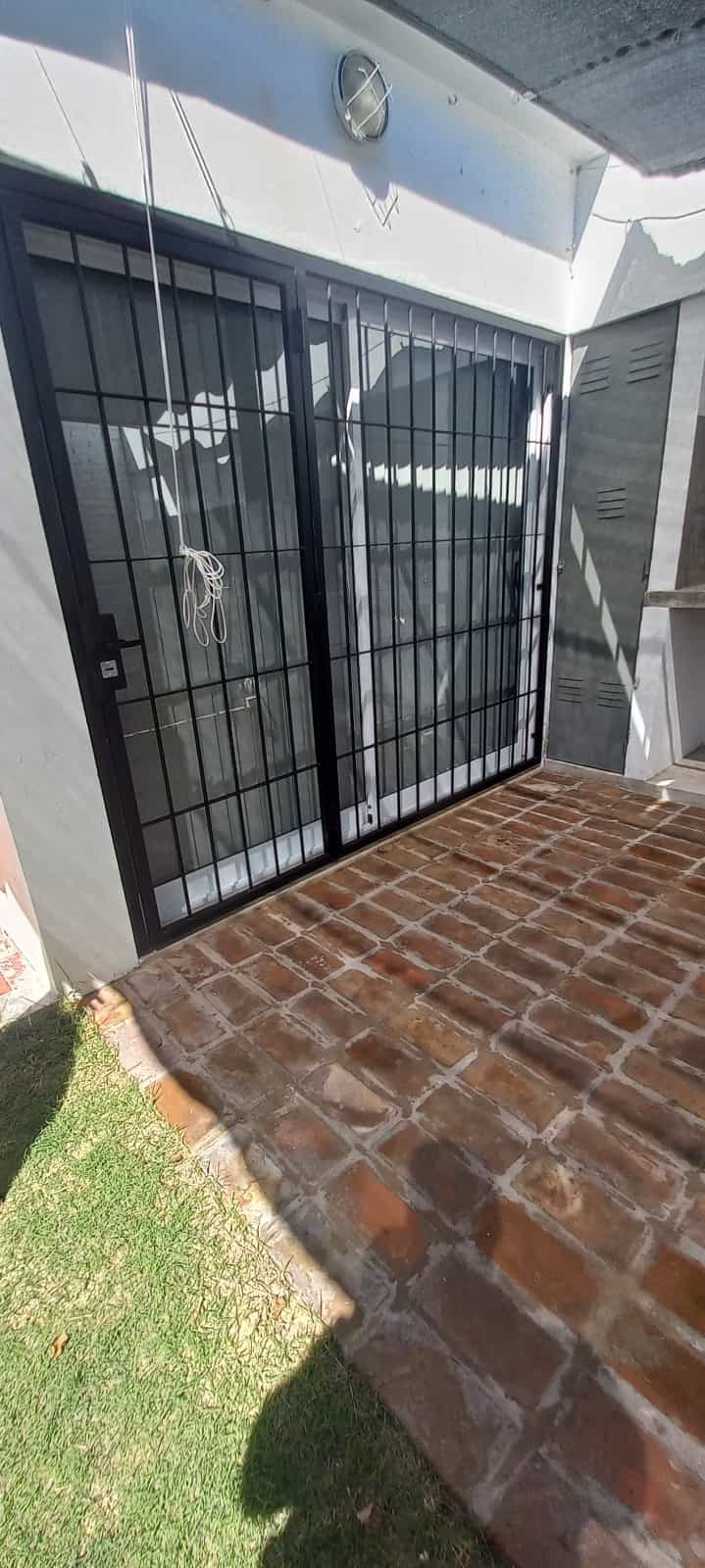 Imagen de la propiedad CASA REMODELADA A NUEVO