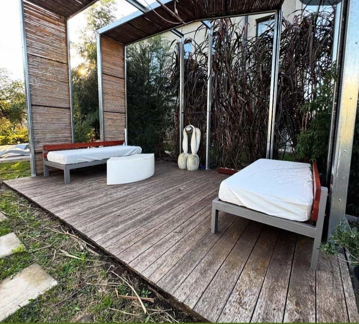 Imagen de la propiedad CASA EN VENTA VANGUARDISTA CON PISCINA