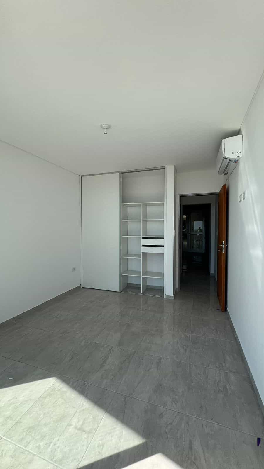 Imagen de la propiedad SE VENDE DEPARTAMENTO A ESTRENAR 1 DORMITORIO