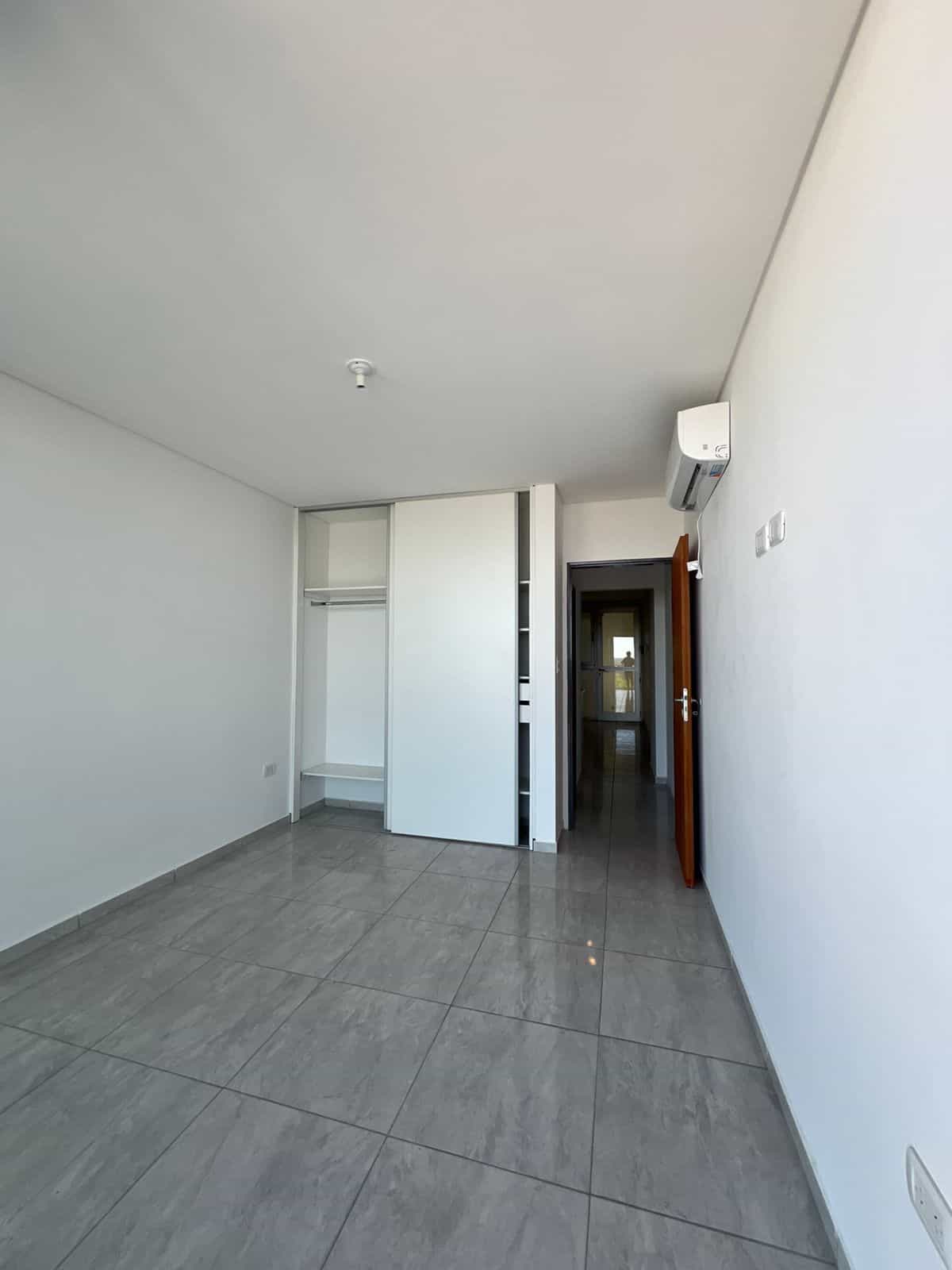 Imagen de la propiedad SE VENDE DEPARTAMENTO A ESTRENAR 1 DORMITORIO