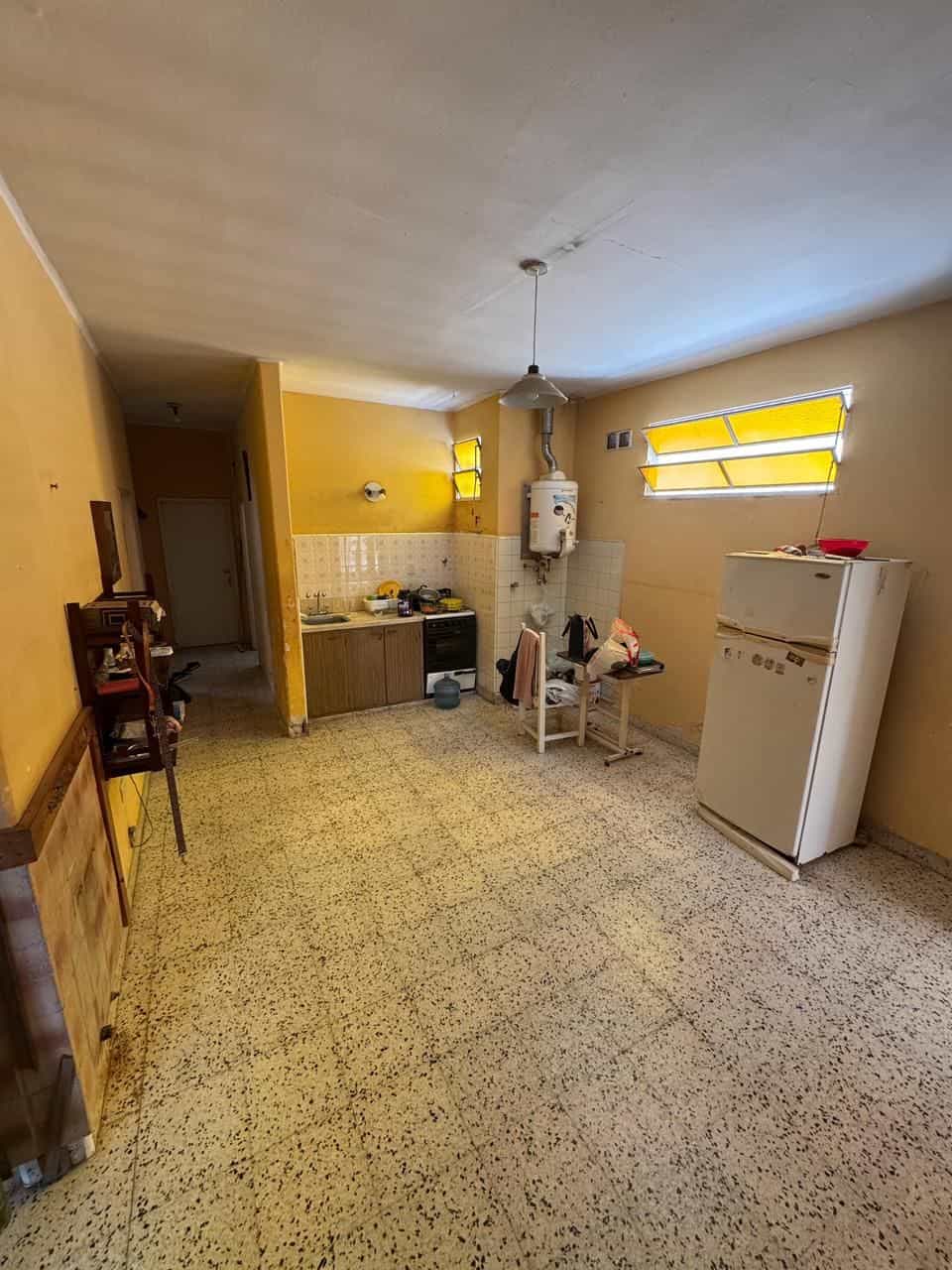 Imagen de la propiedad CASA + DEPARTAMENTO CON PILETA EN VENTA