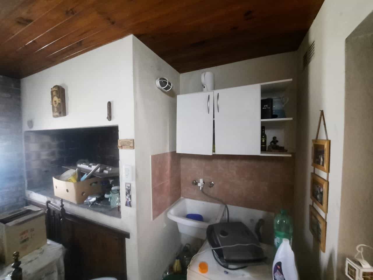 Imagen de la propiedad CASA DE DOS PLANTAS A LA VENTA (APTO CREDITO)