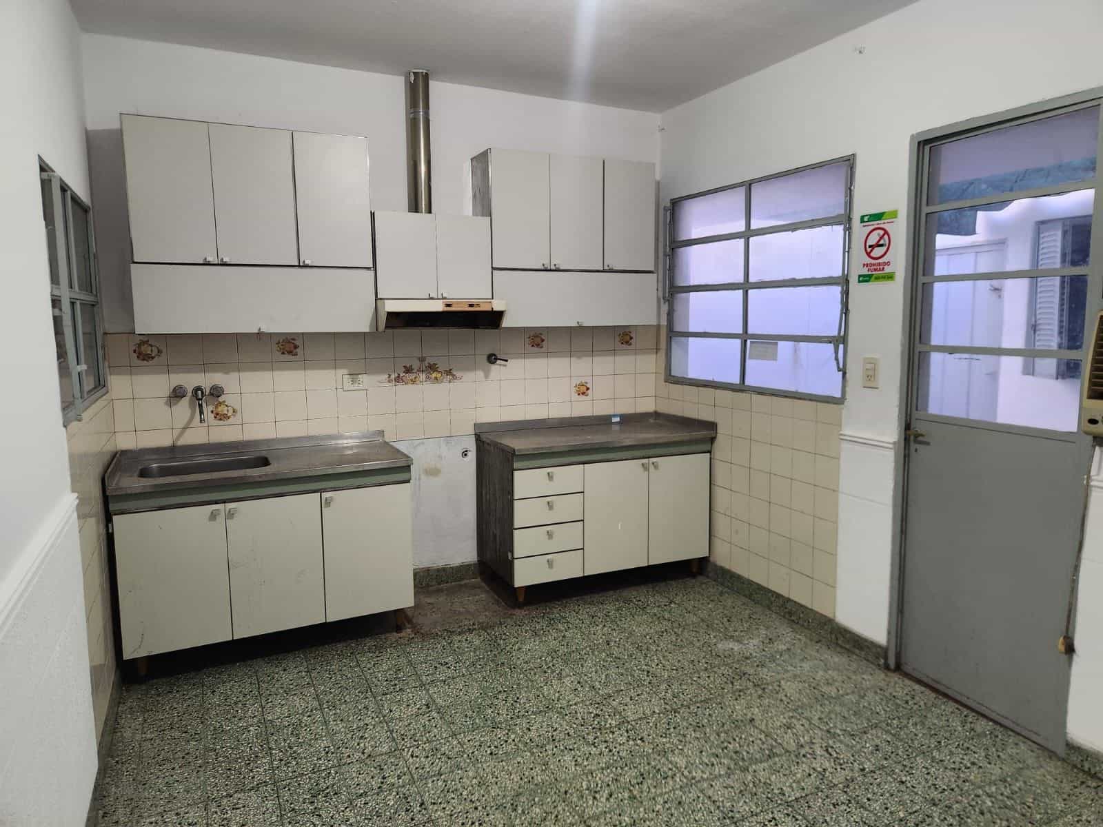 Imagen de la propiedad CASA EN VENTA 3 DORMITORIOS