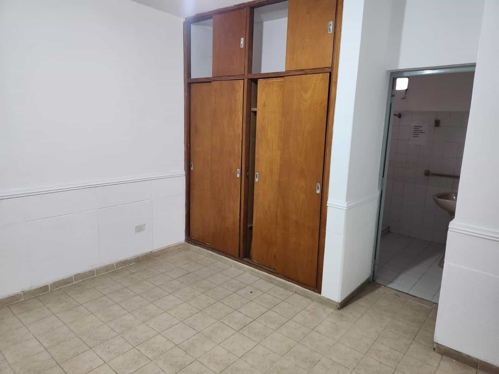 Imagen de la propiedad CASA EN VENTA 3 DORMITORIOS
