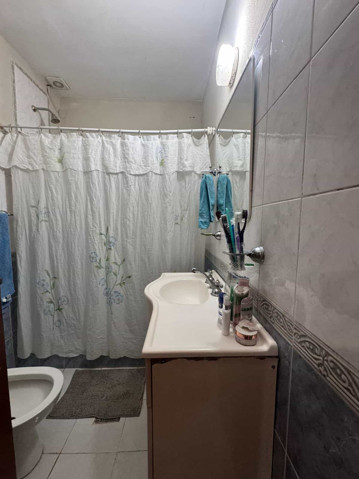Imagen de la propiedad CASA EN VENTA – AMBIENTES AMPLIOS | APTA CRÉDITO