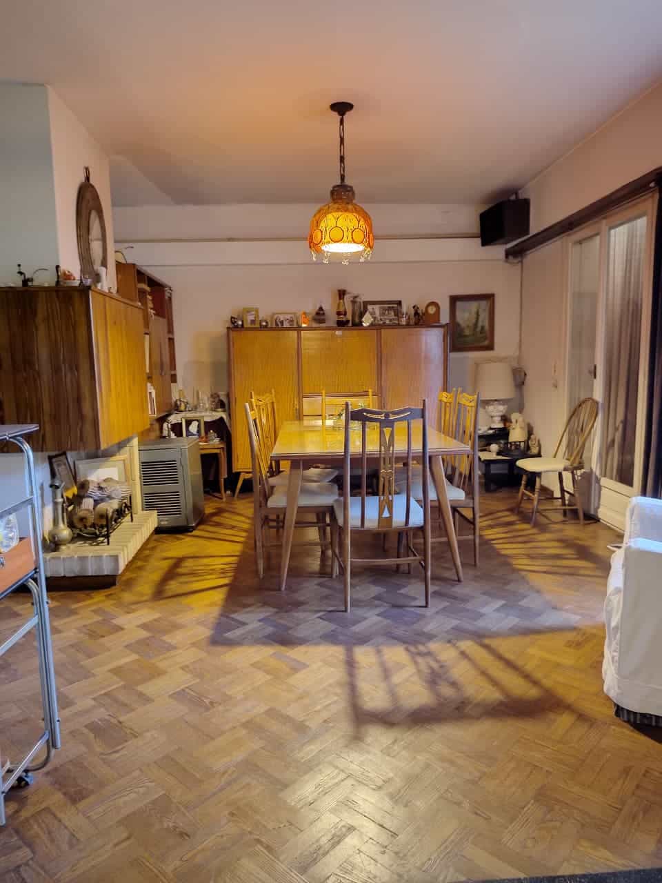 Imagen de la propiedad CASA EN VENTA - 5 HABITACIONES (APTA CREDITO)