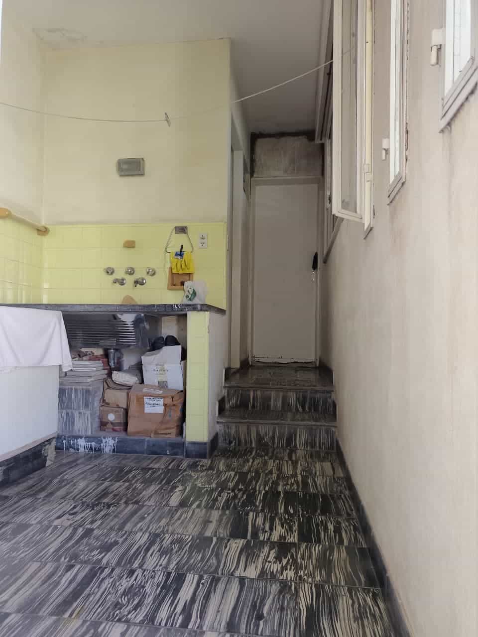 Imagen de la propiedad CASA EN VENTA - 5 HABITACIONES (APTA CREDITO)