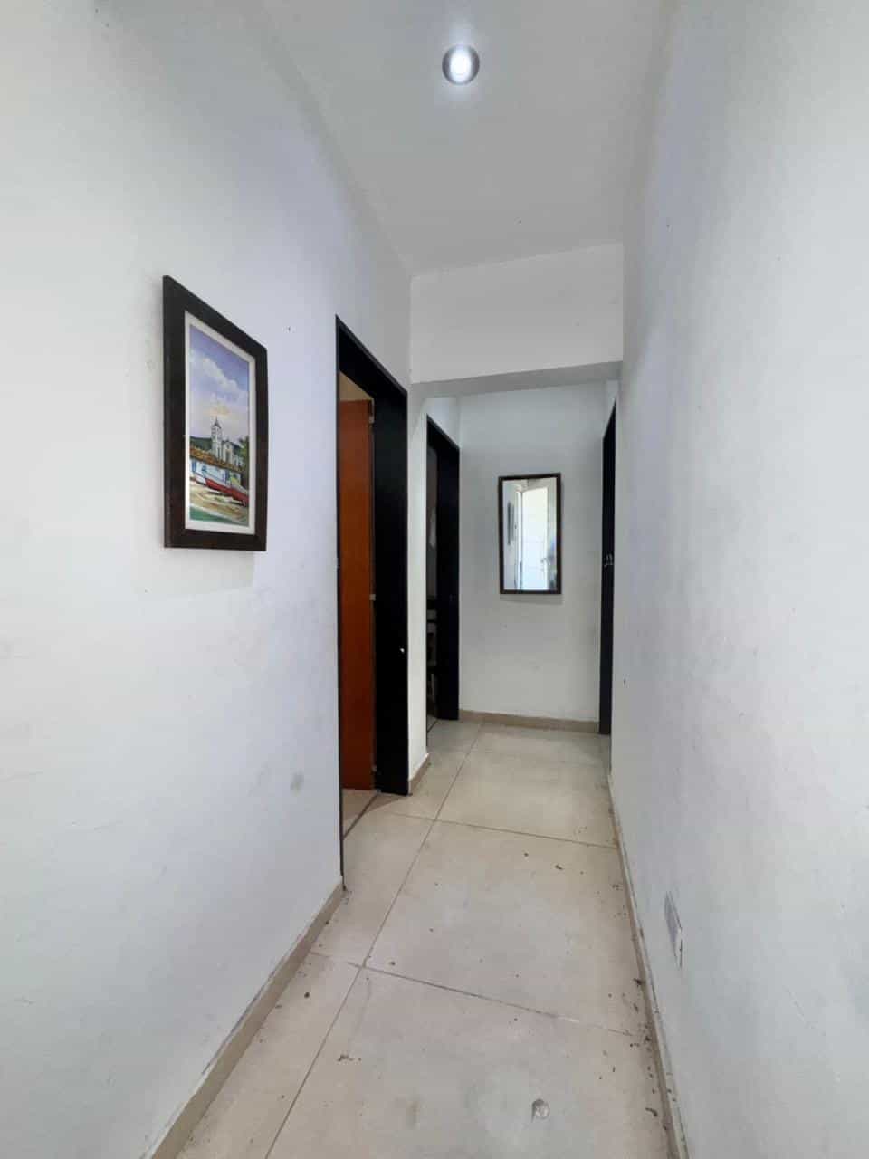 Imagen de la propiedad  CASA ESTILO MINIMALISTA SOBRE RUTA 12 EN VENTA