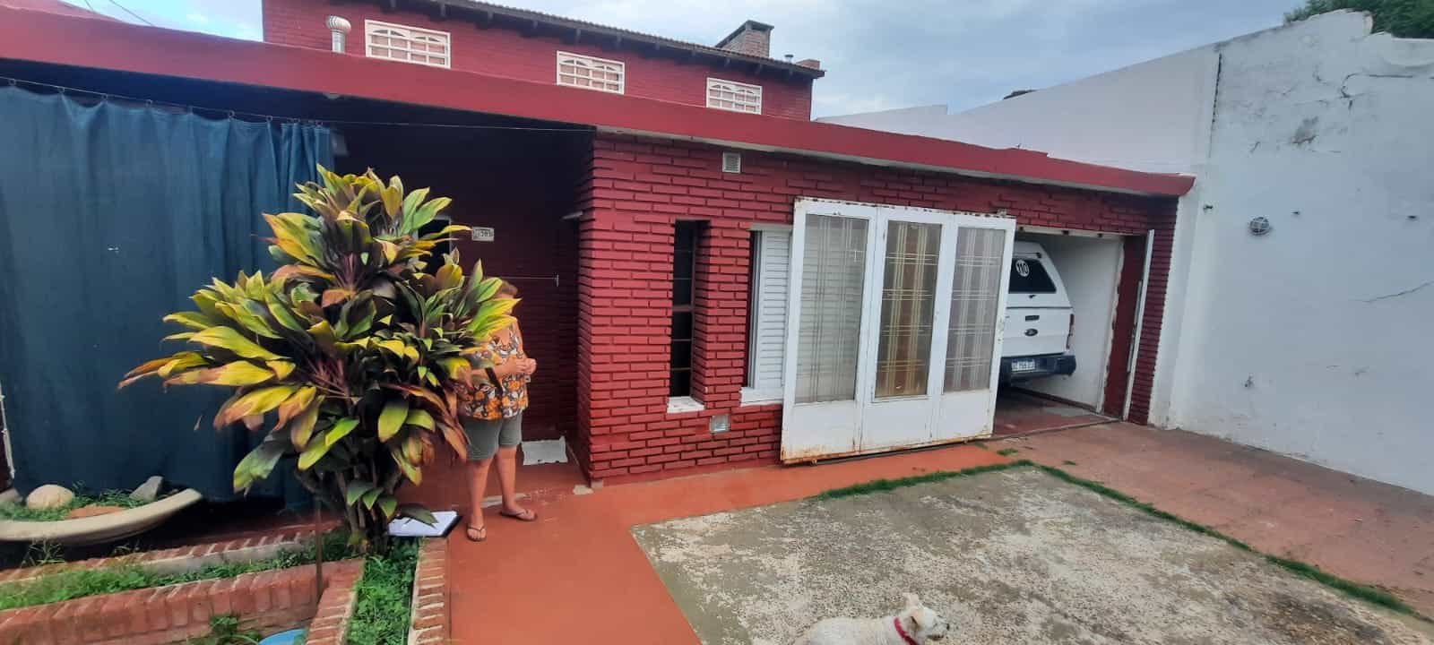 CASA A LA VENTA (APTA CREDITO)