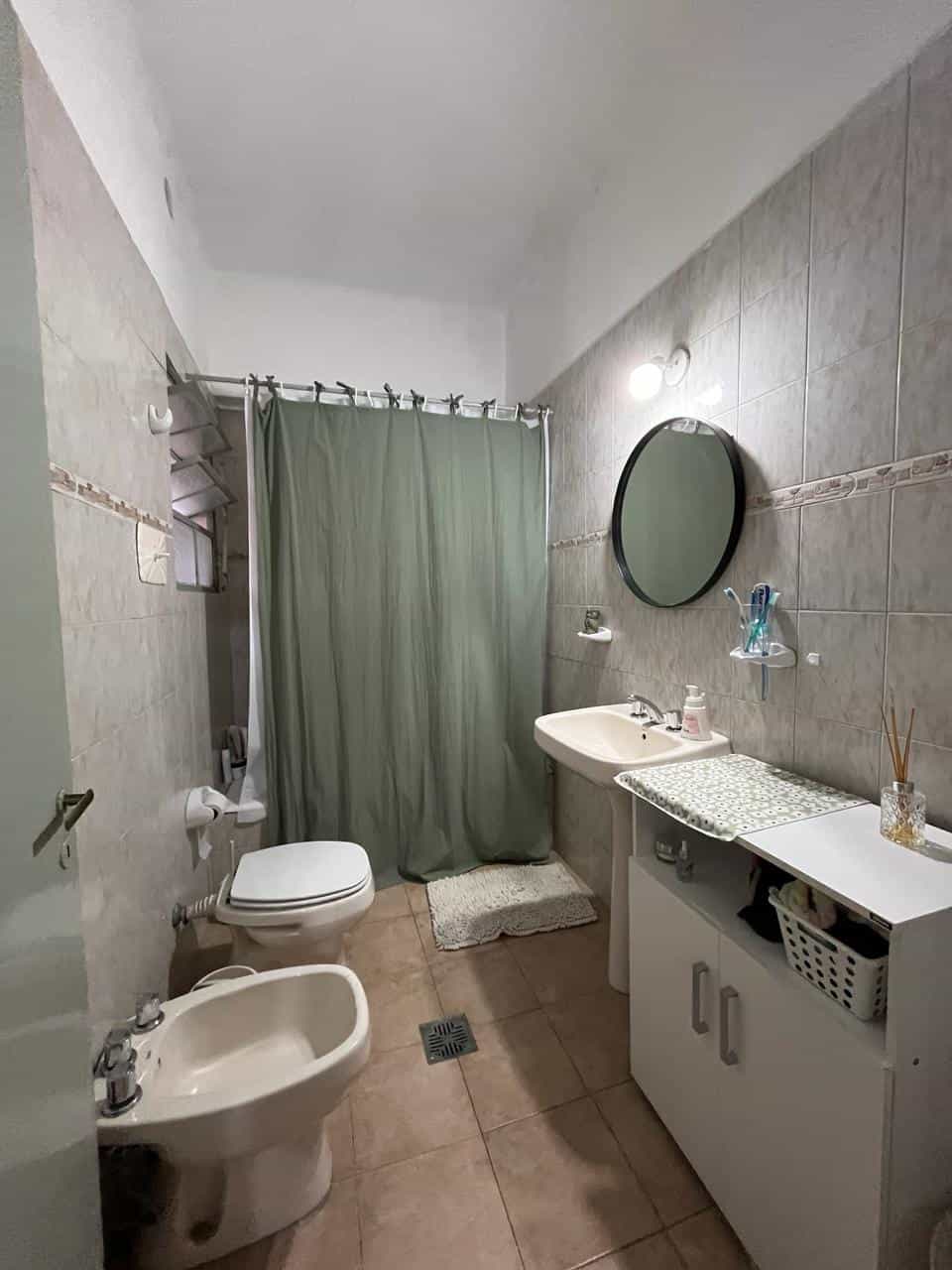 Imagen de la propiedad CASA + LOCAL EN VENTA - PARANA