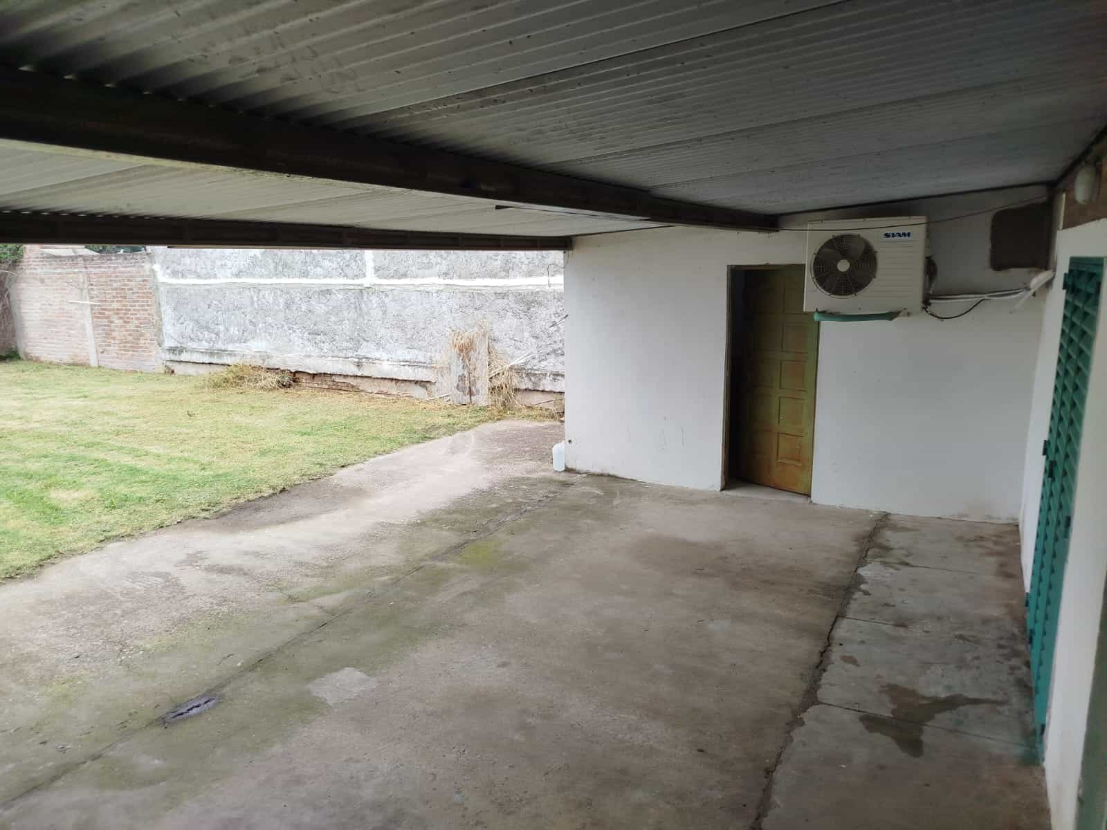 Imagen de la propiedad VENTA DE QUINCHO AMPLIO 