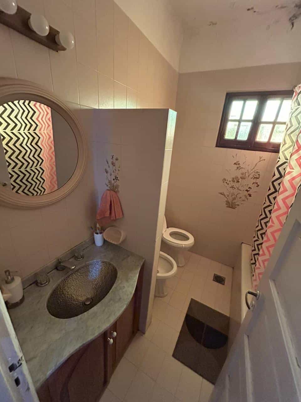 Imagen de la propiedad SE VENDE CASA CHALET – ZONA PARQUE BERDUC (APTA CREDITO)