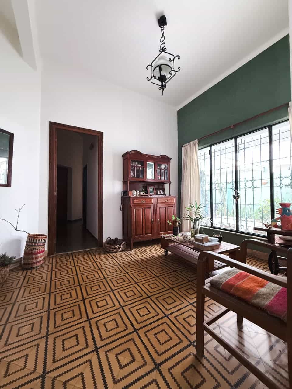 Imagen de la propiedad VENTA | CASA + ESTUDIO PROFESIONAL
