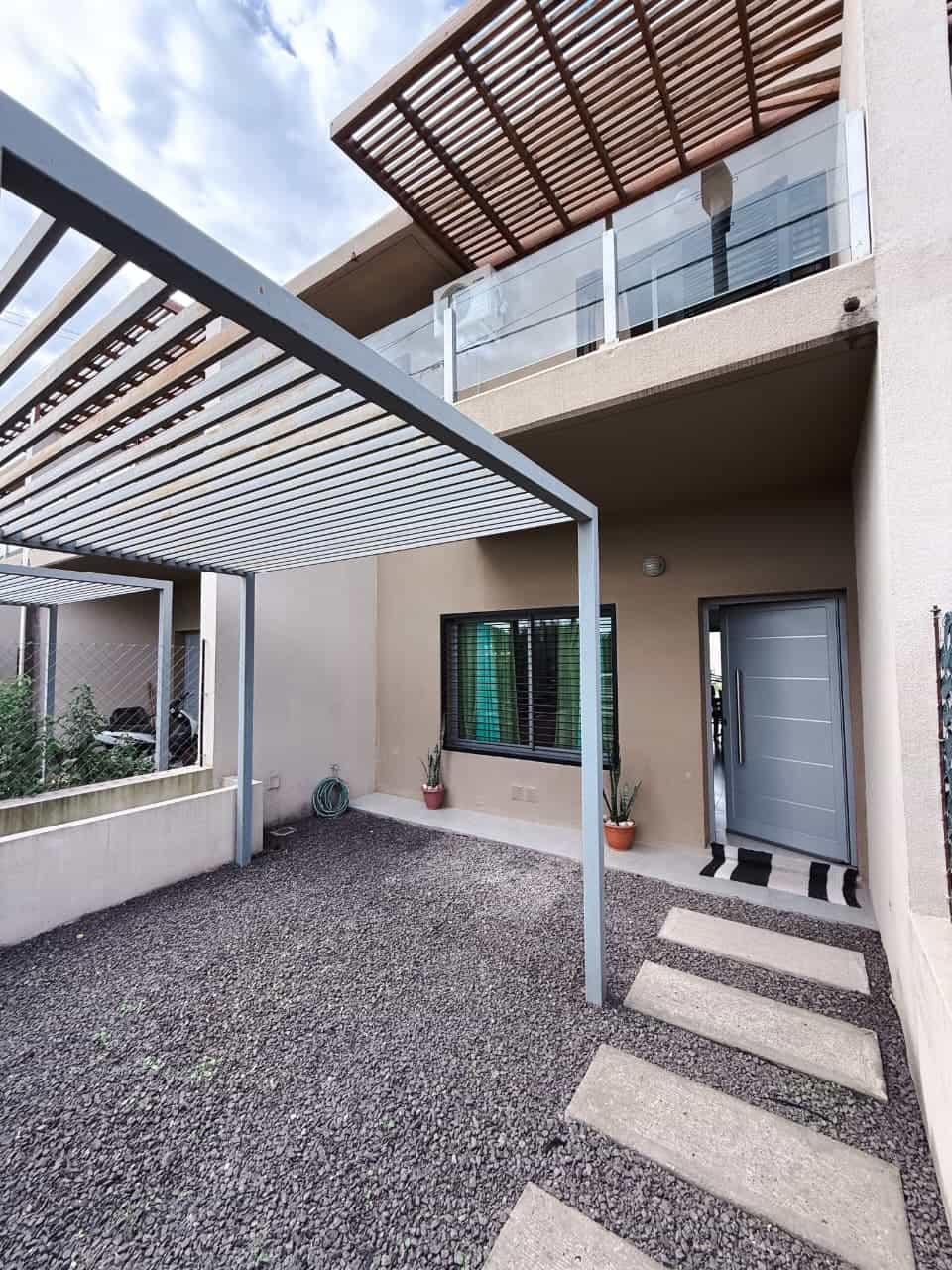 Imagen de la propiedad VENTA DUPLEX
