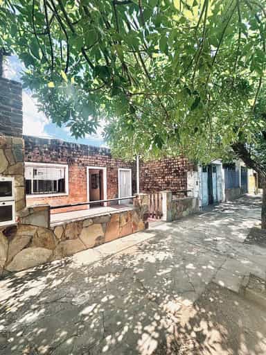 Casa en Venta a Remodelar – Zona Ramírez y Pasteur