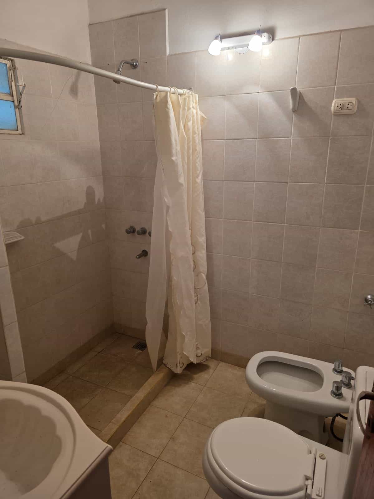 Imagen de la propiedad CASA QUINTA EN VENTA