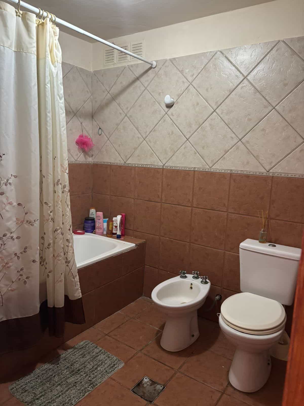 Imagen de la propiedad CASA EN VENTA - APTA CREDITO