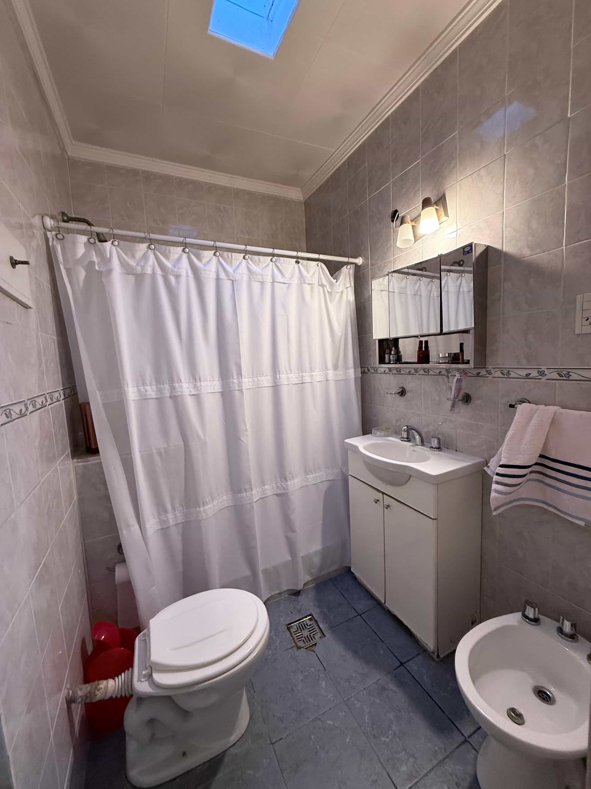 Imagen de la propiedad CASA EN VENTA (APTA CREDITO)