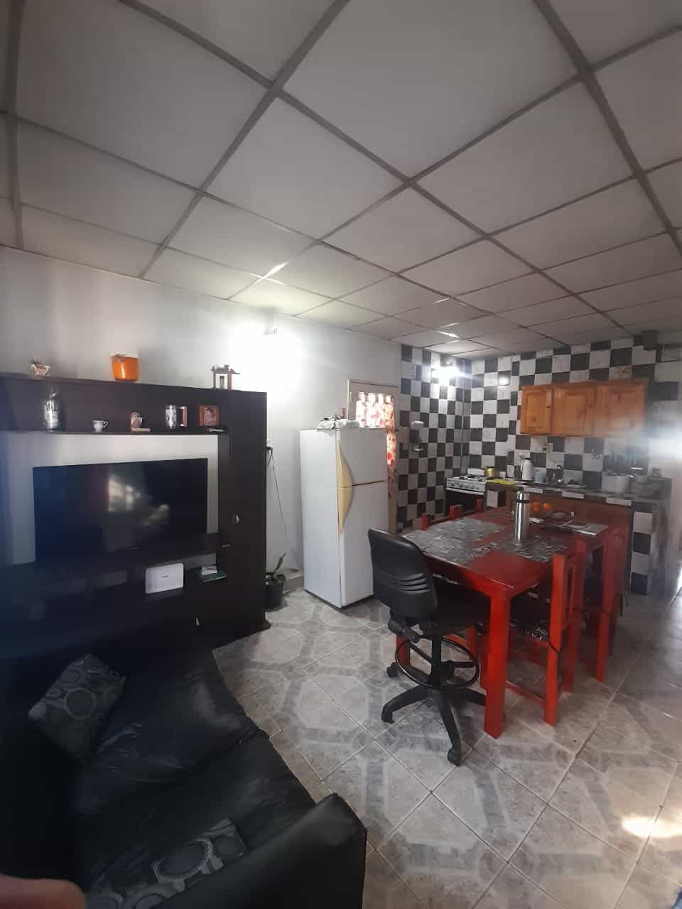 Imagen de la propiedad CASA EN VENTA — COLONIA AVELLANEDA