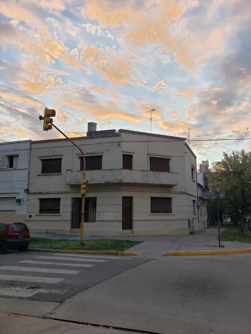 CASA EN VENTA -