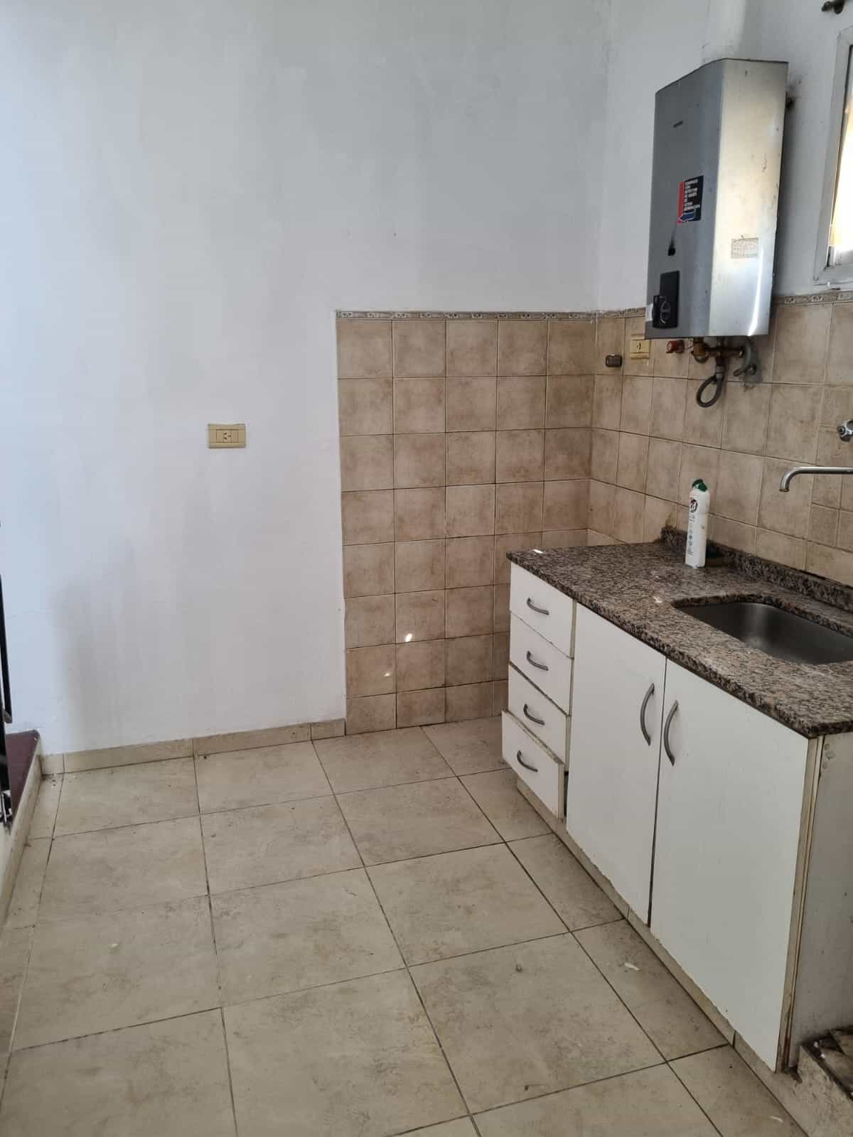 Imagen de la propiedad CASA EN VENTA -