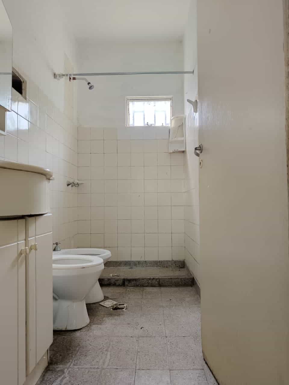 CASA ESQUINA EN VENTA - PARANA