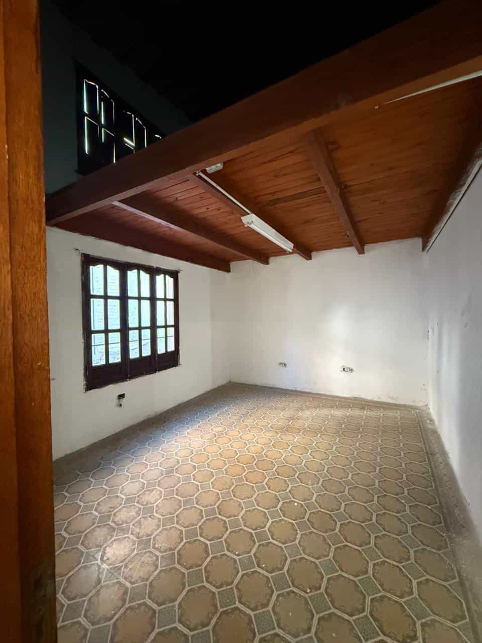 Imagen de la propiedad PROPIEDAD A RECICLAR EN VENTA