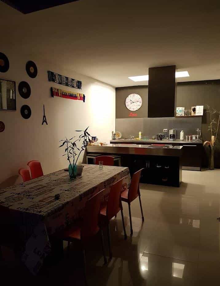 VENTA VIVIENDA, OFICINAS O HOSTEL | ZONA CENTRO
