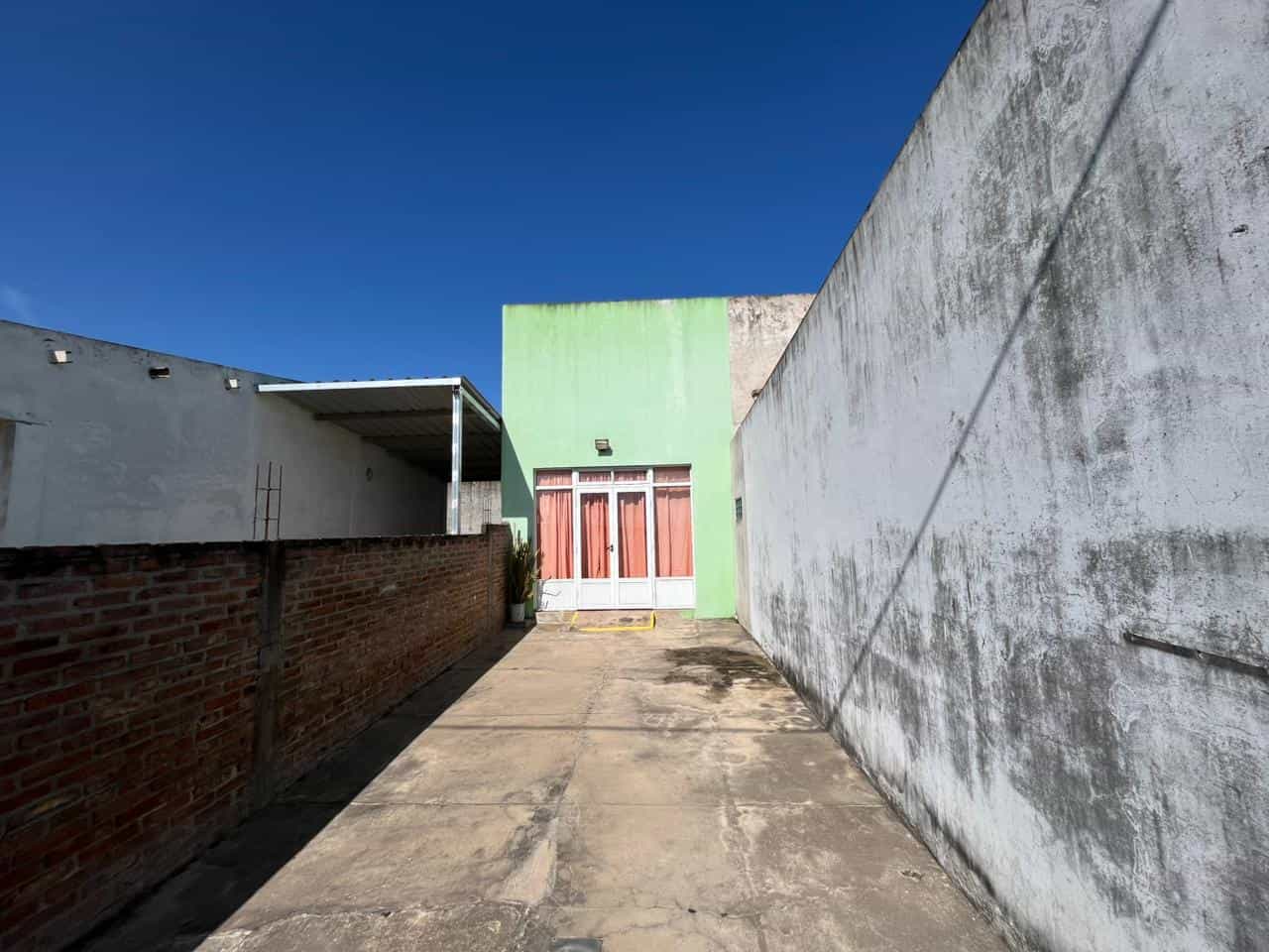 Imagen de la propiedad SALON EN VENTA - SAN BENITO