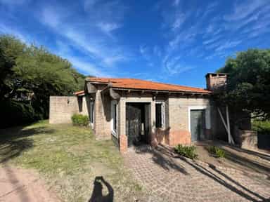 CASA EN VENTA - COLINA DEL GOLF