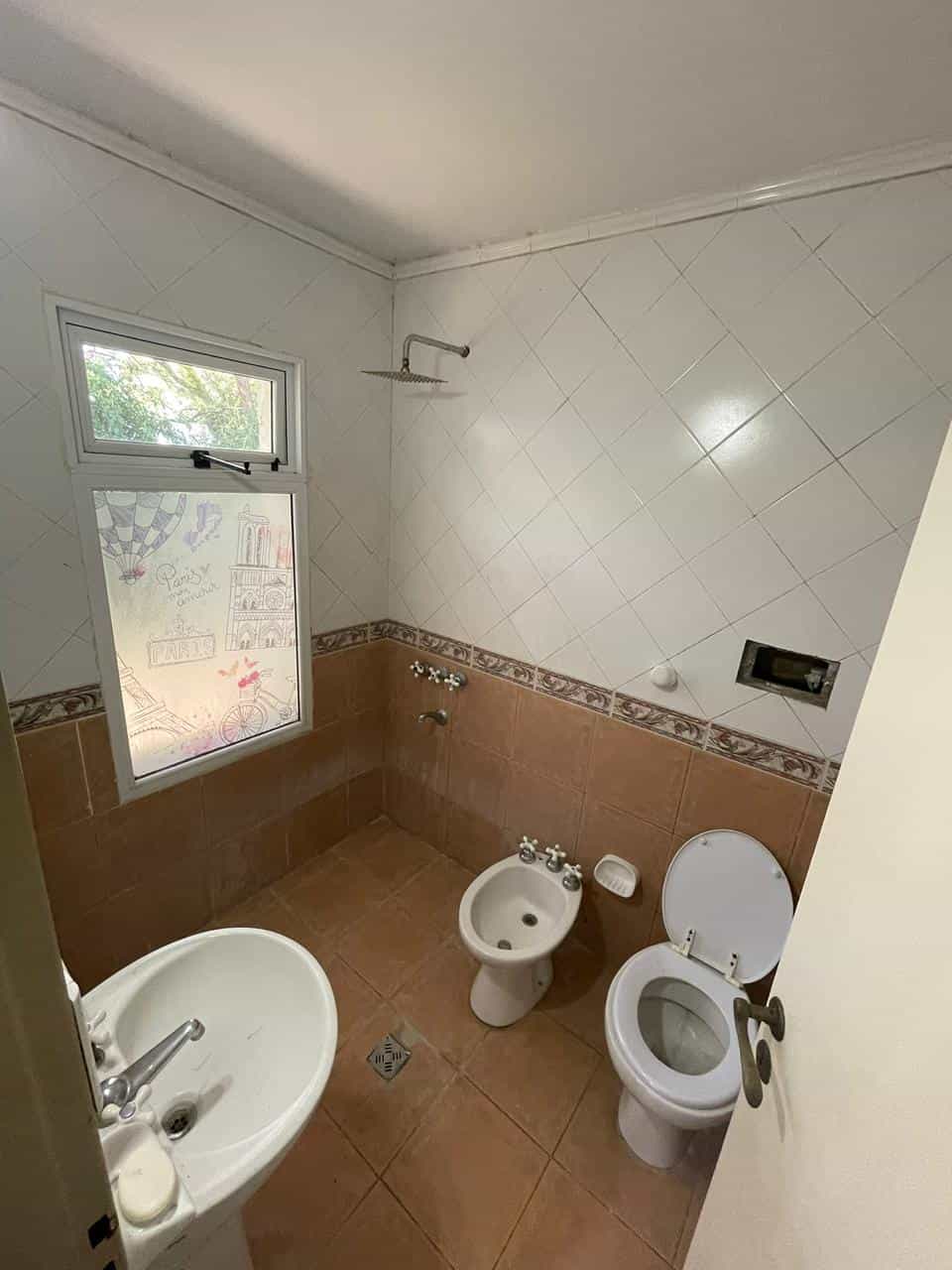 Imagen de la propiedad CASA EN VENTA - COLINA DEL GOLF