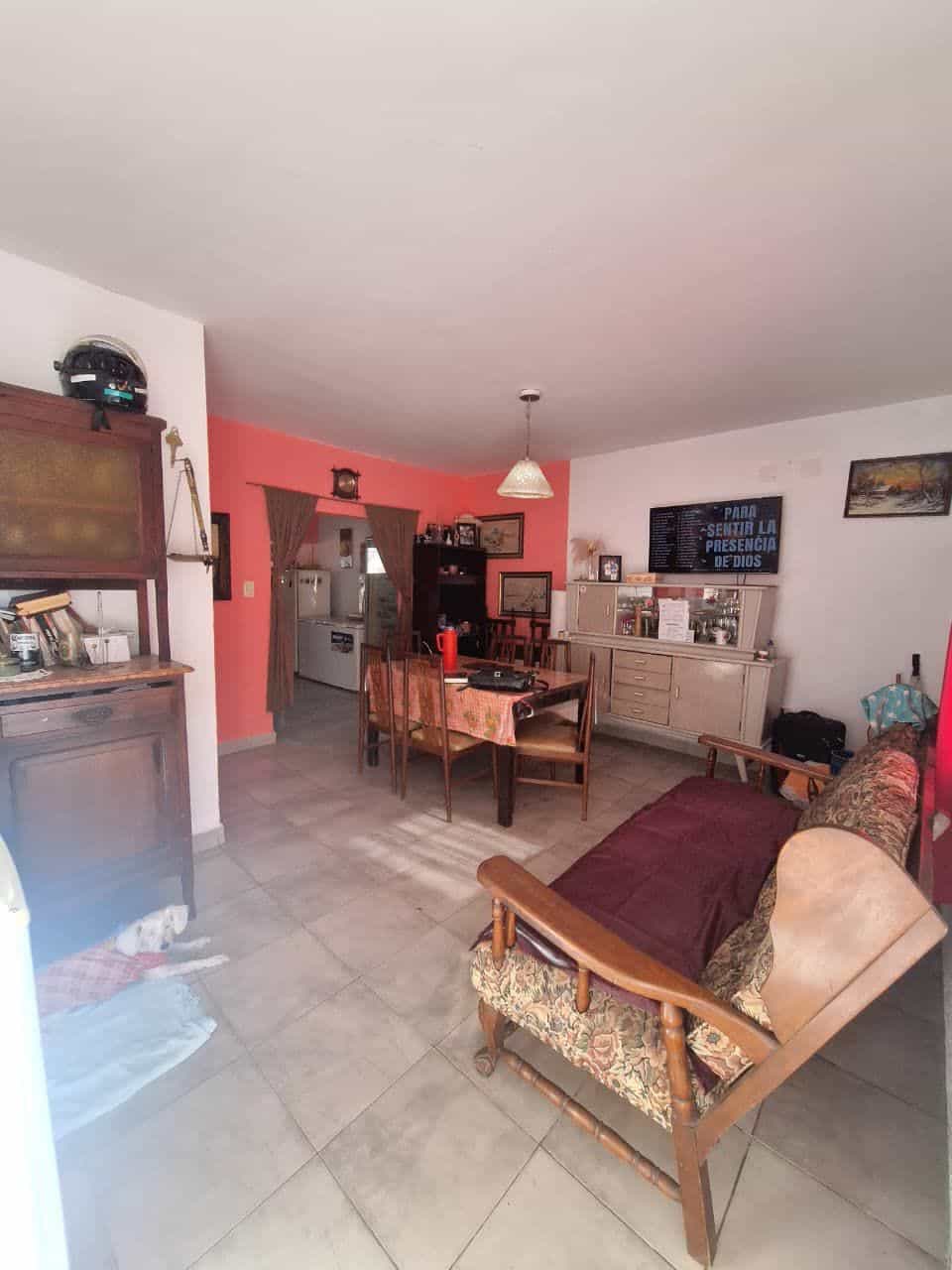 Imagen de la propiedad CASA EN VENTA (APTA CREDITO)