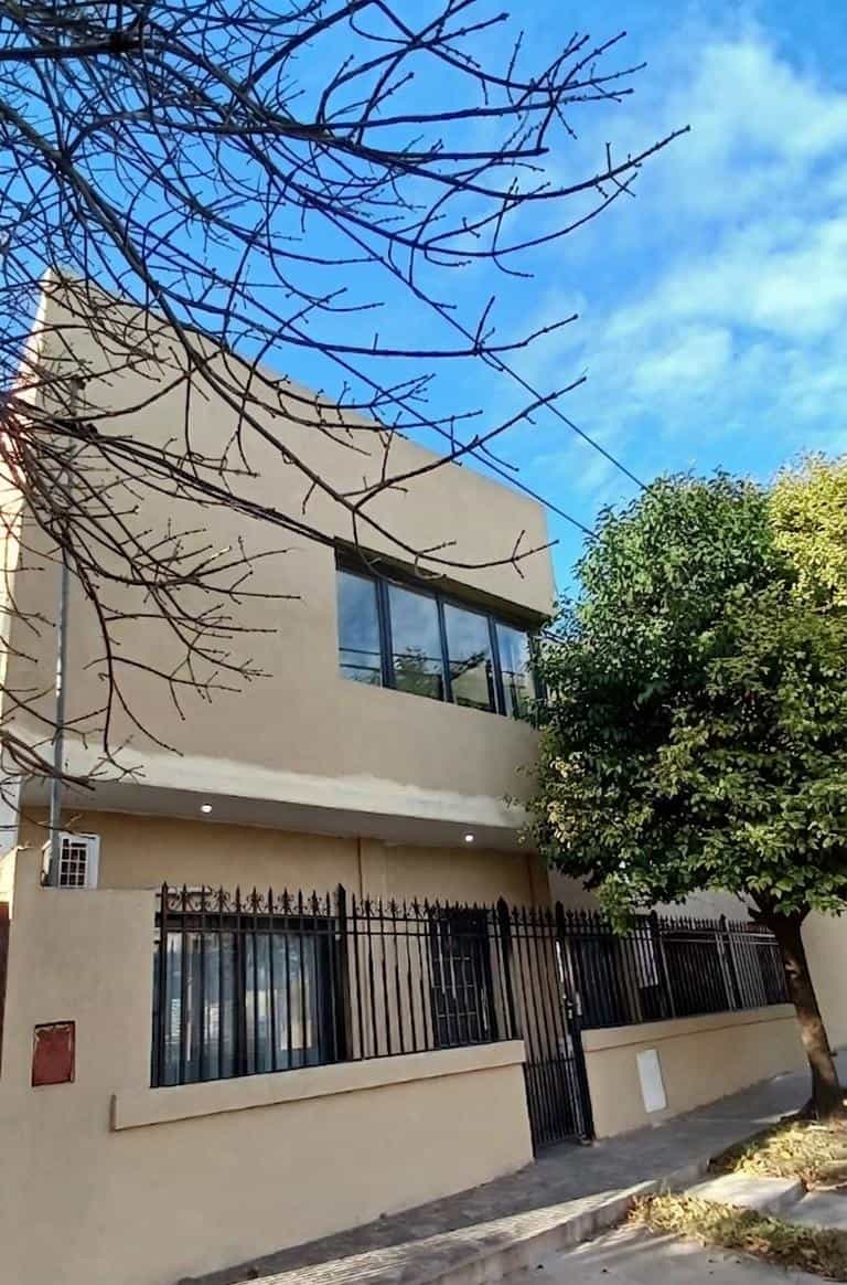 CASA EN VENTA 3 DORMITORIOS 