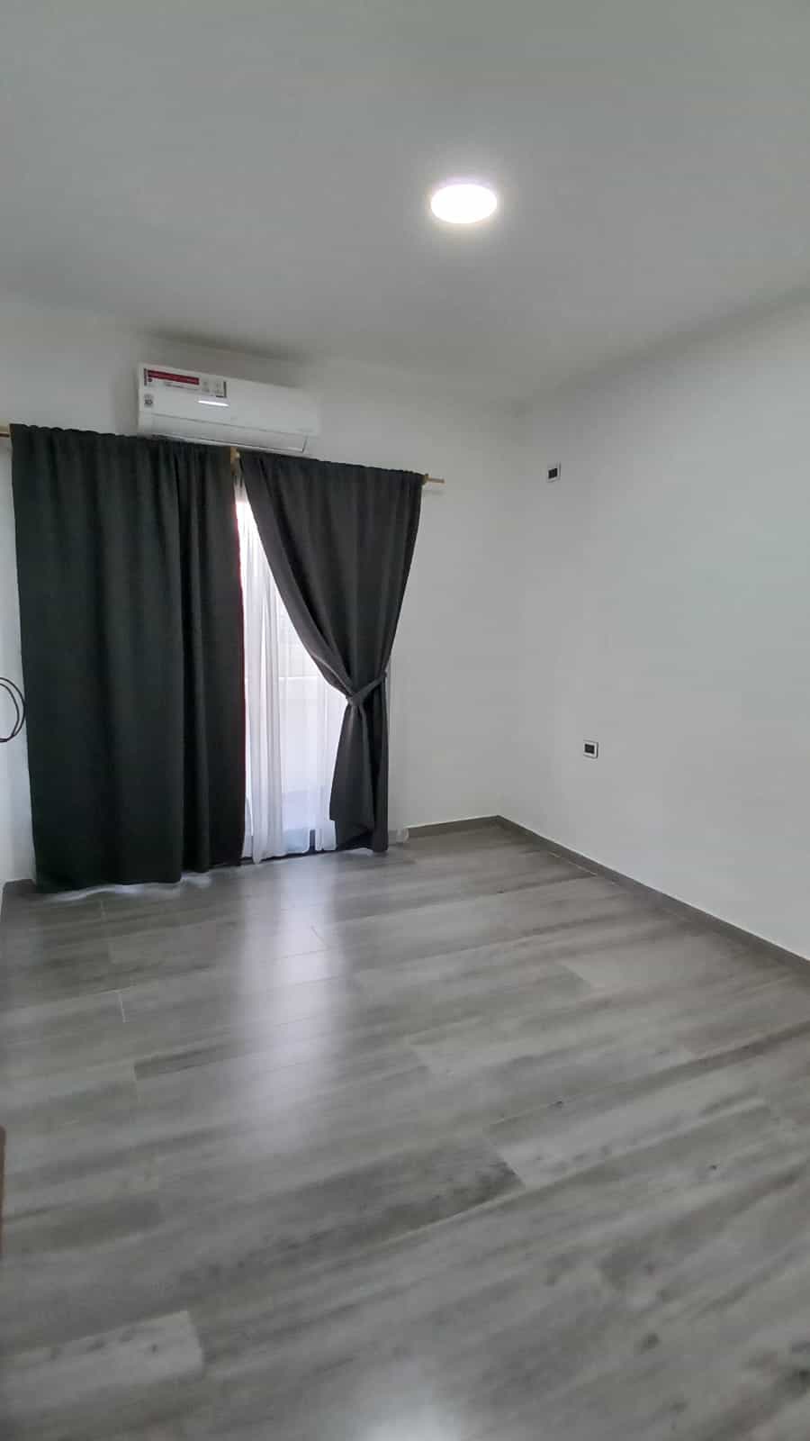 Imagen de la propiedad CASA EN VENTA 3 DORMITORIOS 