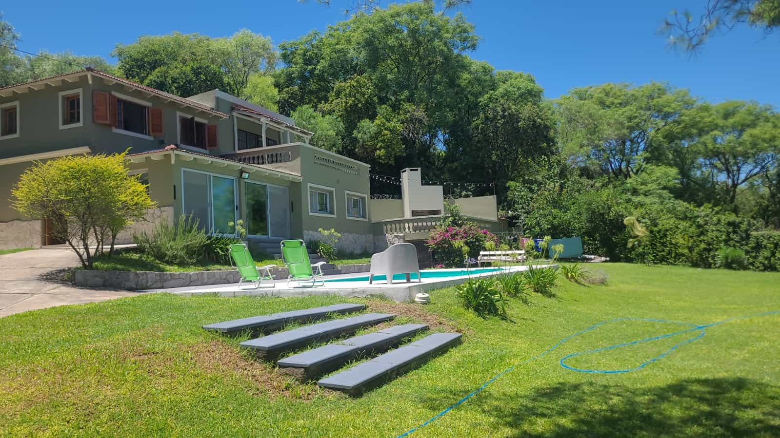 CASA EN VENTA – ZONA DE LA TOMA (APTA CREDITO)