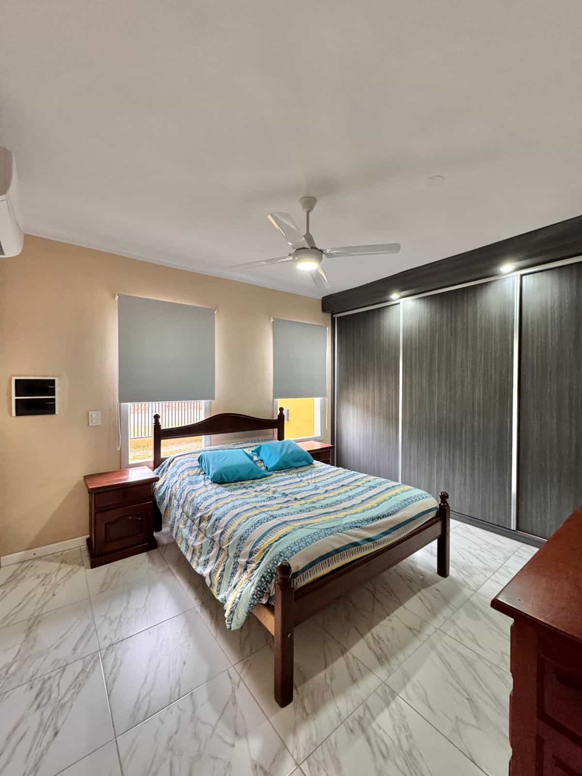 Imagen de la propiedad CASA EN VENTA - ACCESO NORTE