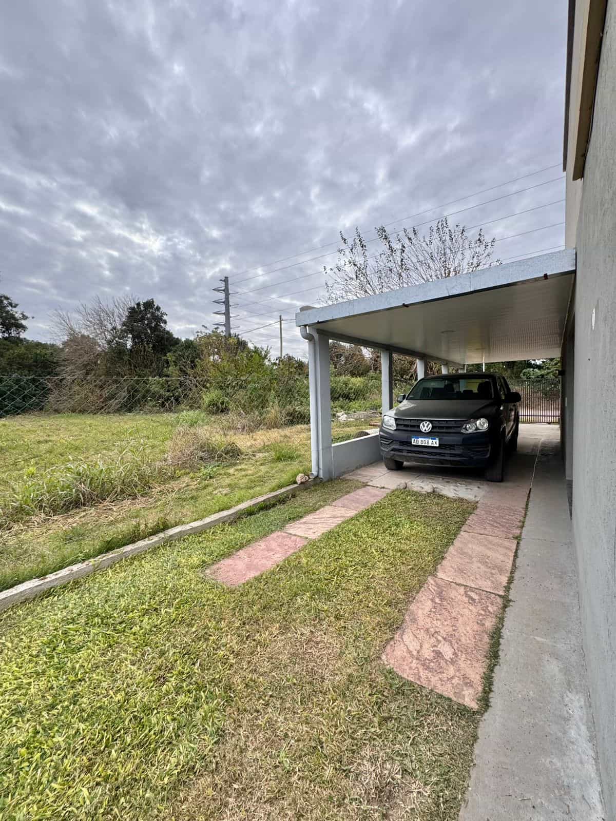 Imagen de la propiedad CASA EN VENTA - ACCESO NORTE