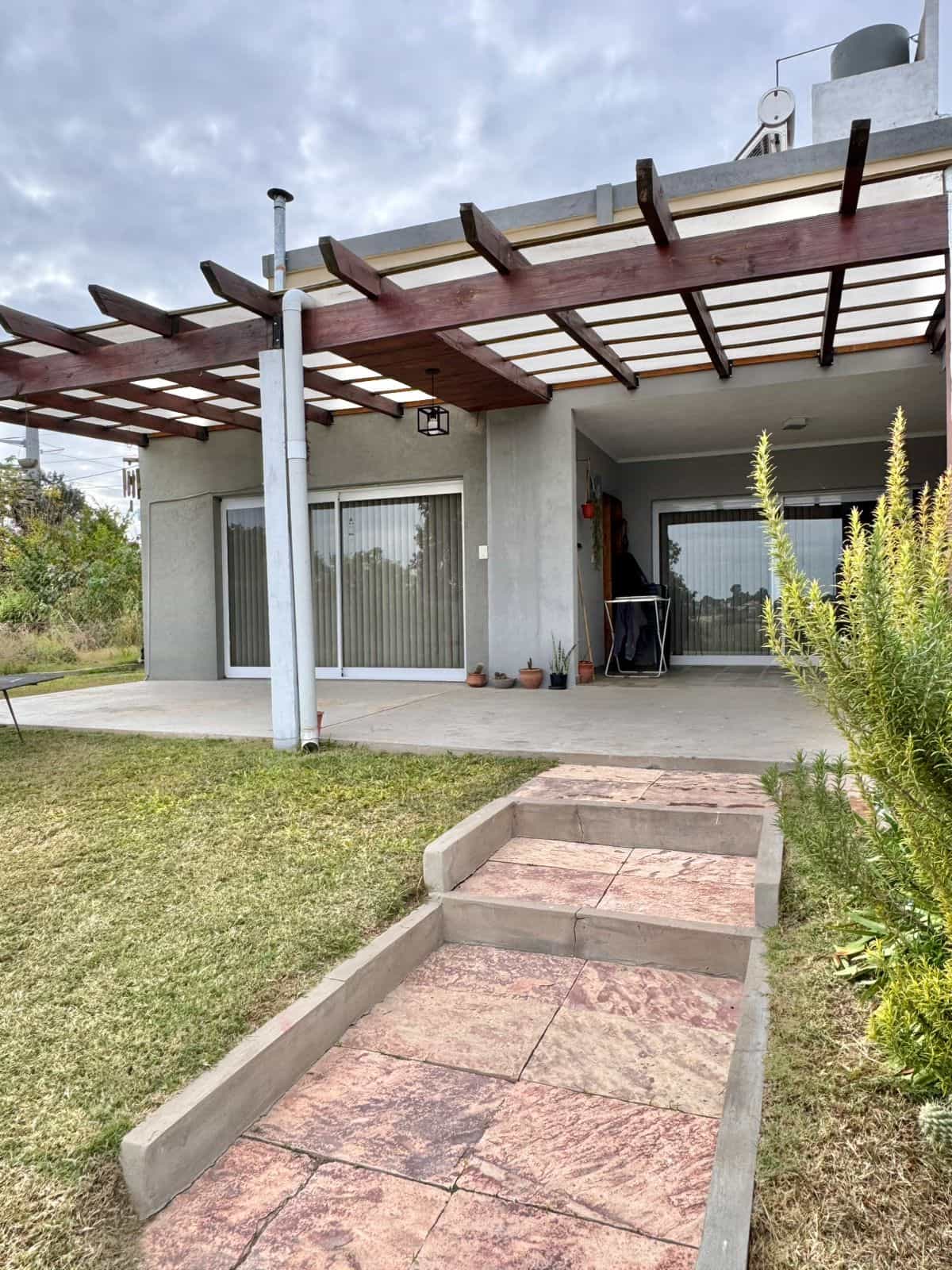 Imagen de la propiedad CASA EN VENTA - ACCESO NORTE