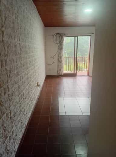 DEPARTAMENTO EN VENTA - BARRIO LOS PIPOS