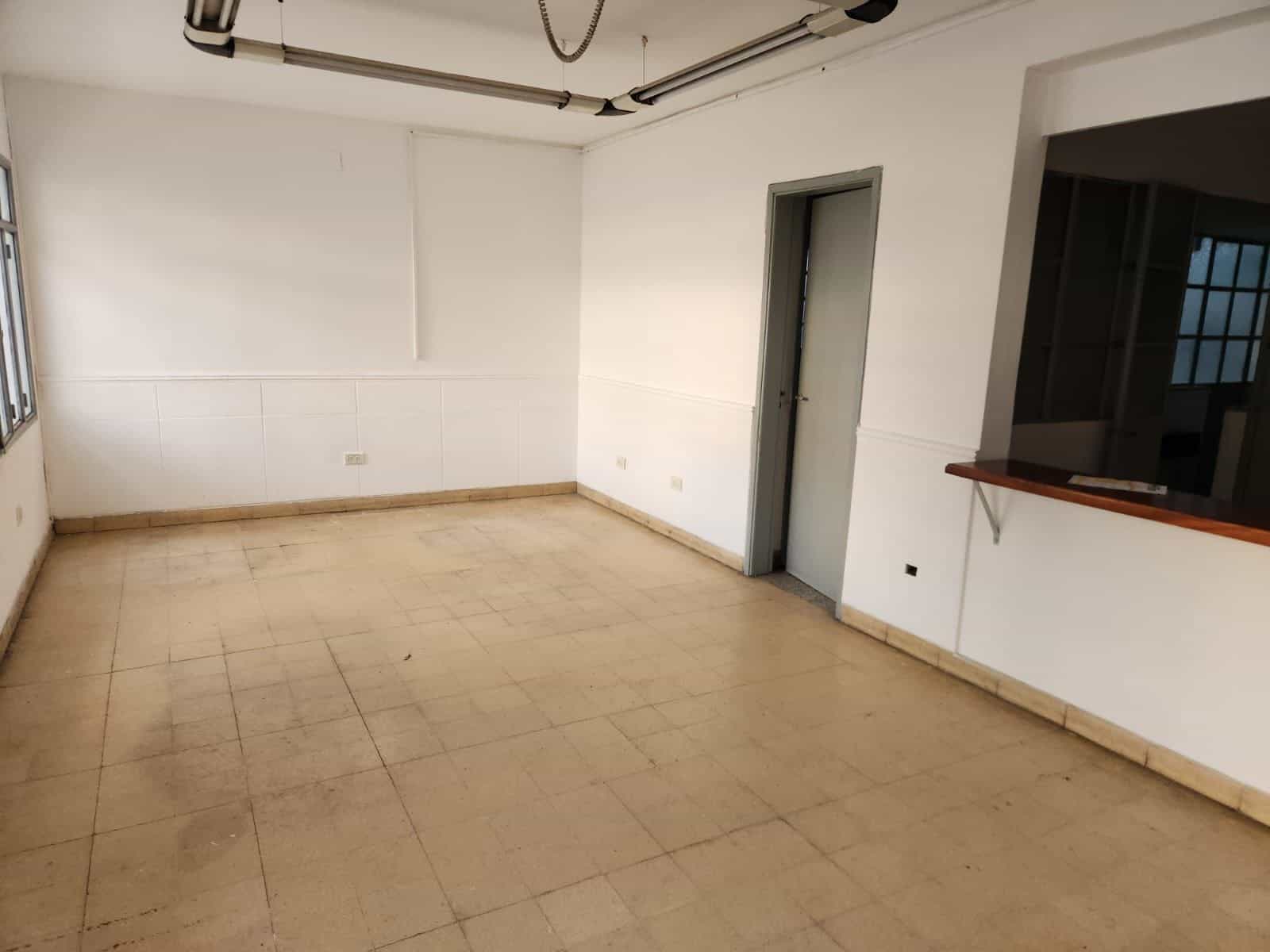 Imagen de la propiedad CASA EN VENTA 3 DORMITORIOS