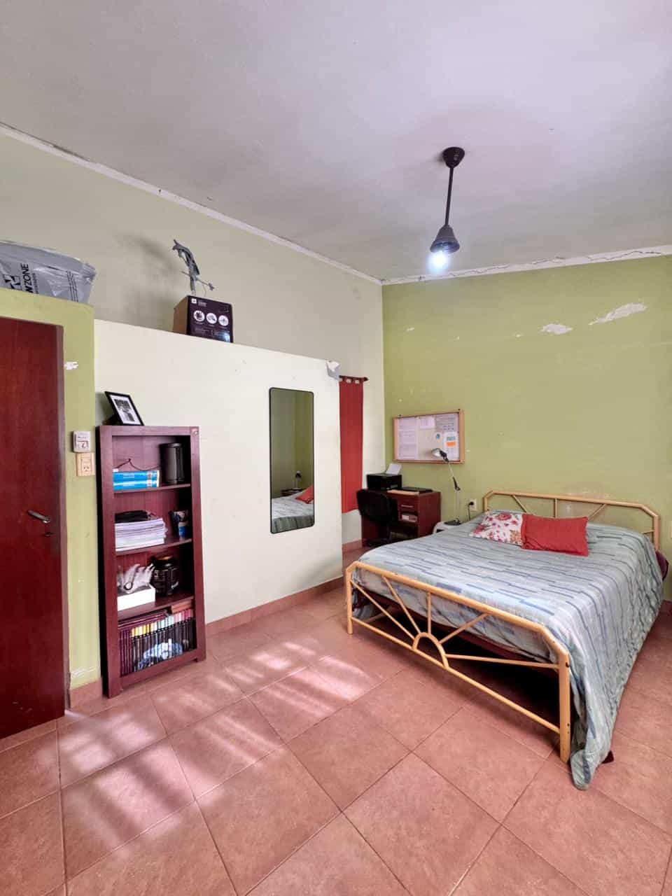 Imagen de la propiedad CASA EN VENTA – AMBIENTES AMPLIOS | APTA CRÉDITO