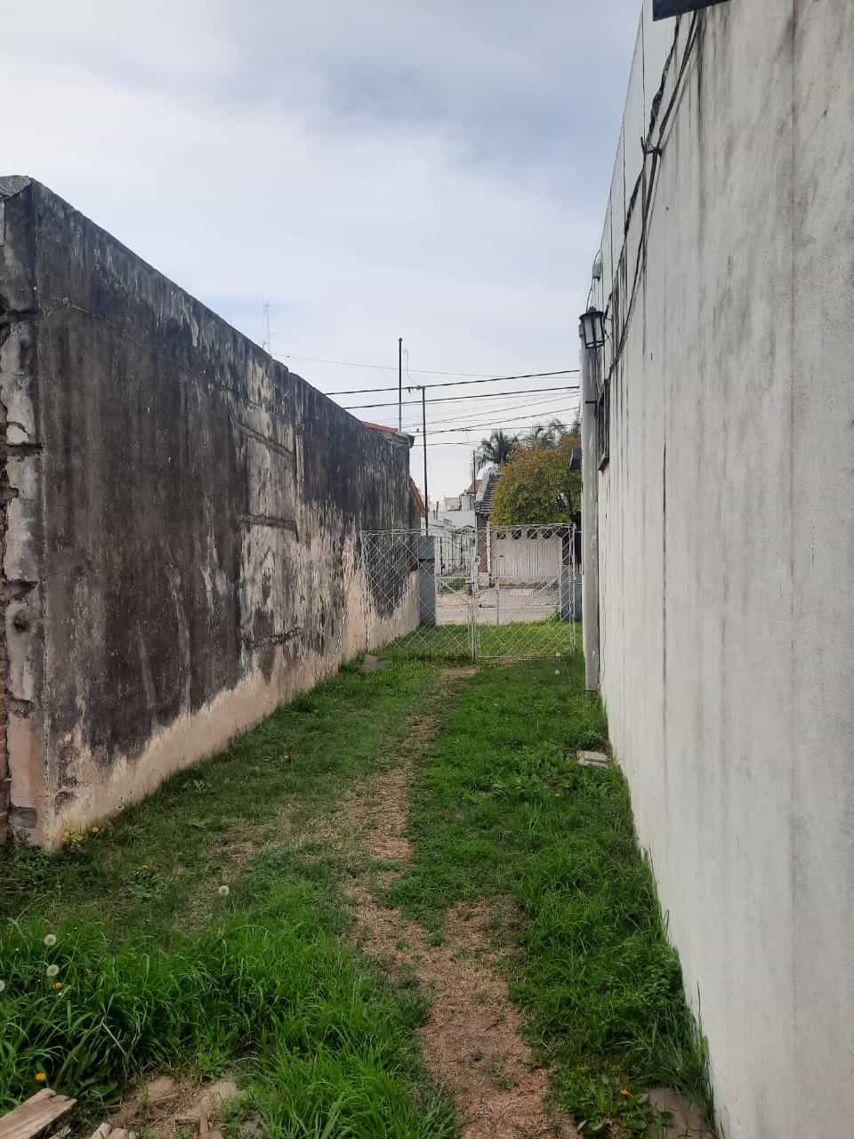 Imagen de la propiedad CASA EN VENTA (APTA CREDITO)