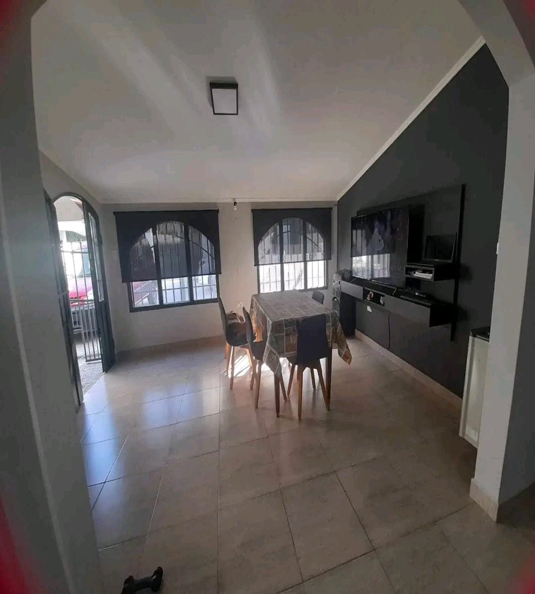 Imagen de la propiedad Venta casa zona Thompson