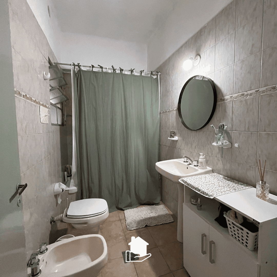 Imagen de la propiedad CASA + LOCAL EN PLENO CENTRO