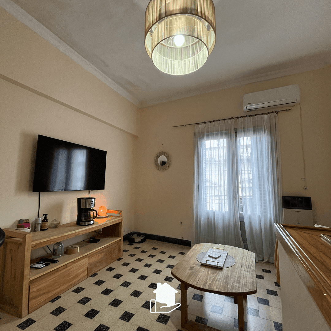 Imagen de la propiedad ¡OPORTUNIDAD EN PLENO CENTRO! CASA + LOCAL 