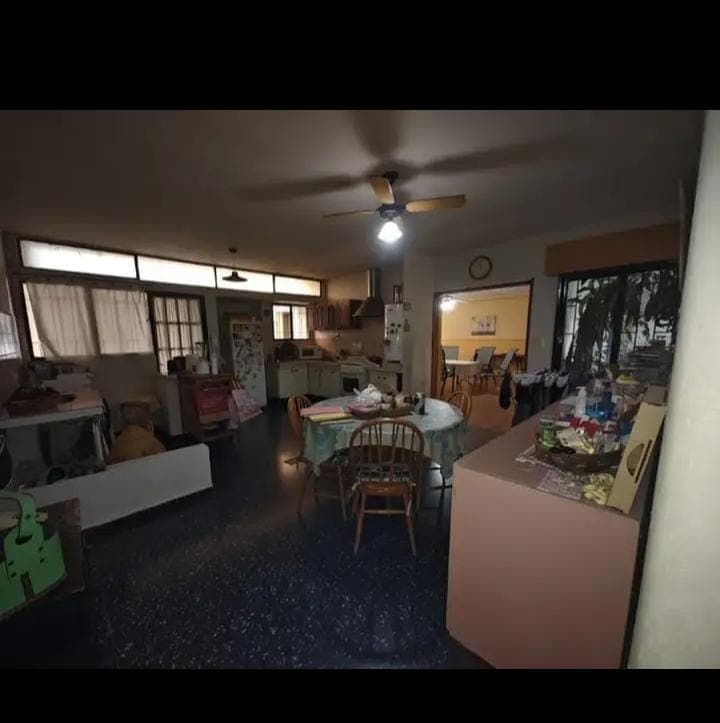 Imagen de la propiedad CASA EN VENTA DE 4 DORMITORIO (APTA CREDITO)
